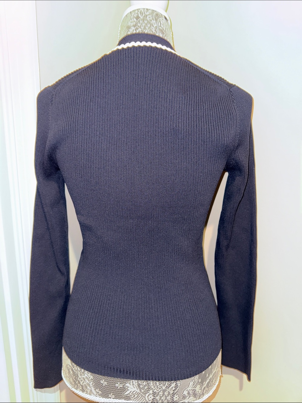 Reiss Lauri Craft-Stitch Top navy ivory
 size medium NWT - Picture 6 of 8